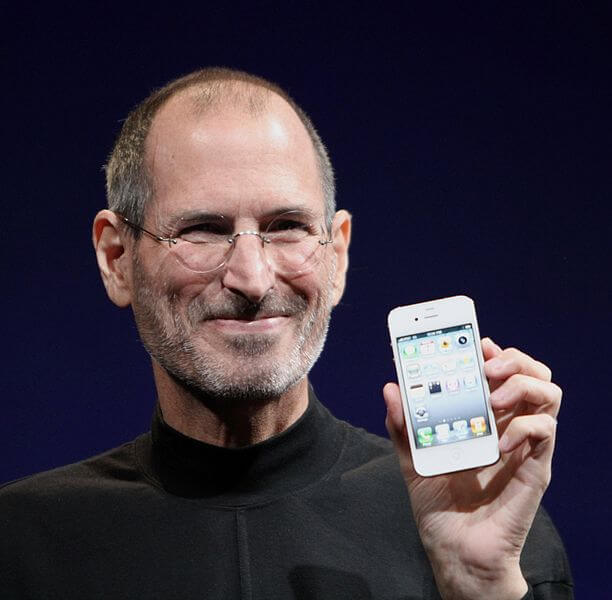 612px-Steve_Jobs_Headshot_2010-CROP